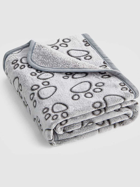 1Pc Warm Winter Coral Fleece Paw Printed Pet Blanket, Suitable for Cats and Dogs of All Sizes, Random Color with Hemmed Edges, for Indoor and Outdoor Use at Home